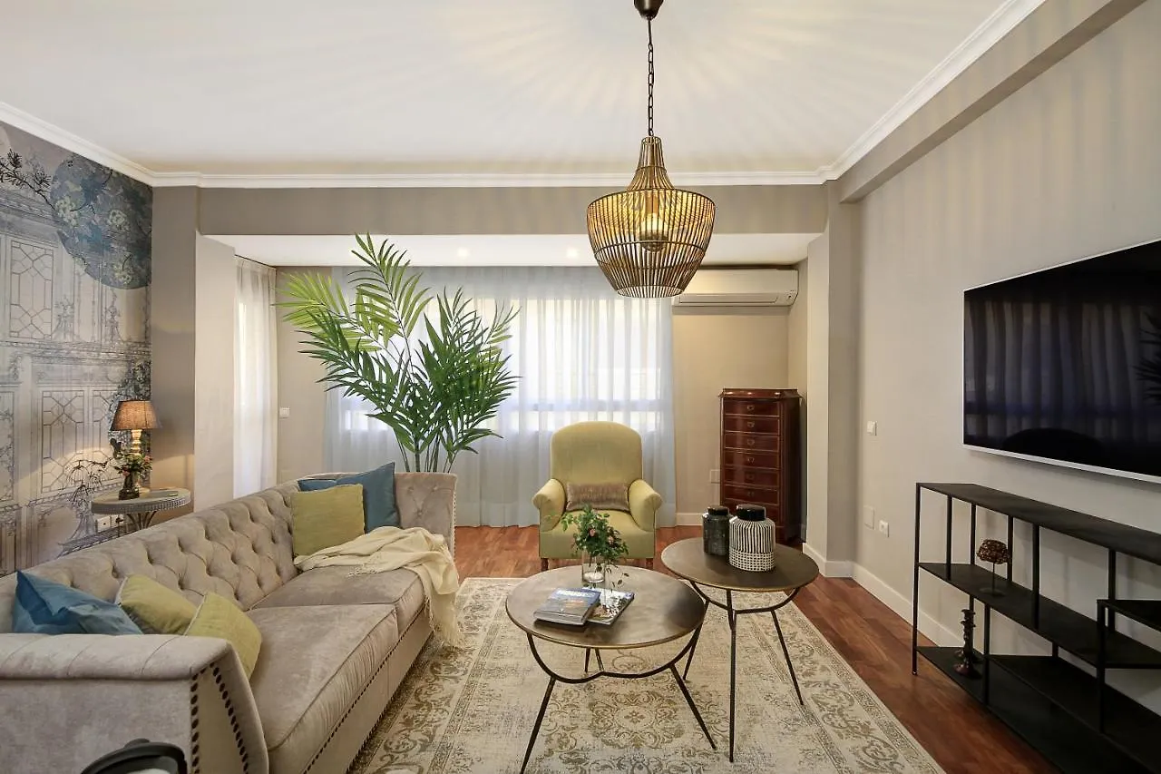 Living4Malaga Soho Orangerie Deluxe Apartment