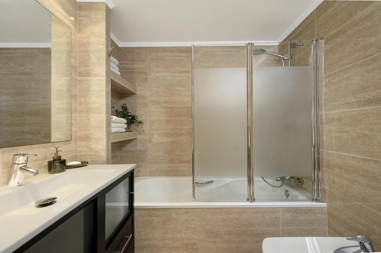 Living4Malaga Soho Orangerie Deluxe Apartment